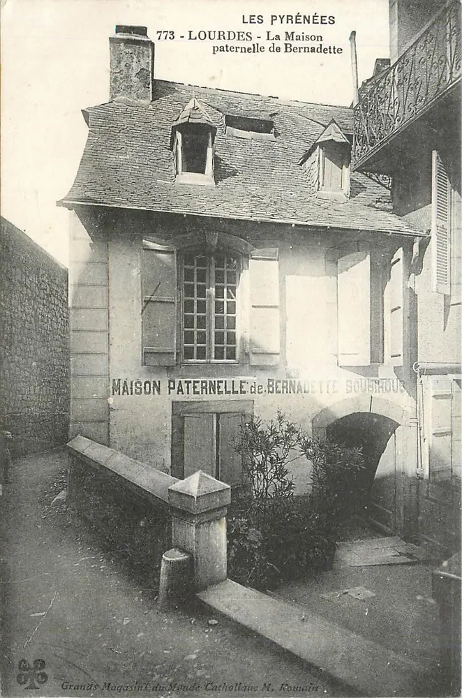 Lourdes - La Maison paternelle de Bernadette — Grands Magasins du Monde Catholique M. Roumain, n°773 - Recto