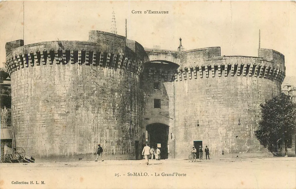 St-Malo - A Grande Porta — Côte d'Émeraude — Coleção H. L. M. n°25 - Frente