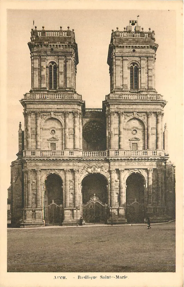 Auch - Basílica de Santa Maria - Frente