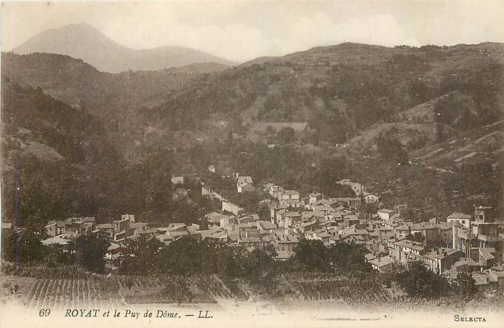 रॉयत और प्यू डे डोमे — LL. — सेलेक्टा - आगे