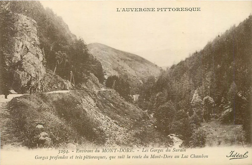 As Gorges do Surain — Arredores do Mont-Dore — Editor Ideal, n° 3294 - Frente