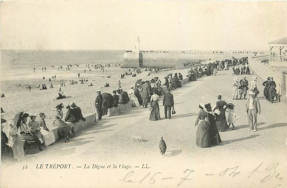 Le Tréport — A Digue e o Povoado — LL. — N° 52 - Frente