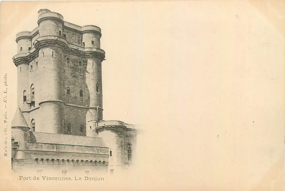 Fort de Vincennes. O Donjon — Hachette, editor Paris — BL. L. foto. - Frente