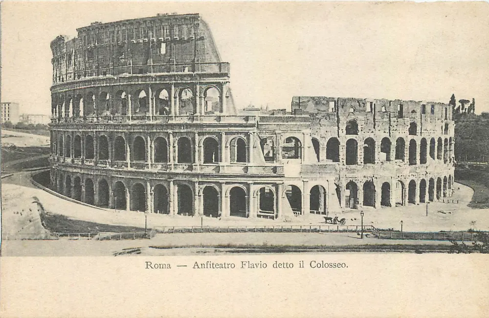 Rom — Flavierisches Amphitheater genannt das Kolosseum. - Vorderseite