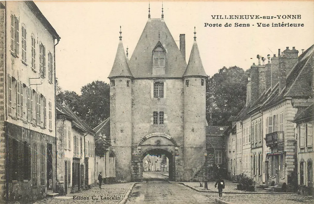 Villeneuve-sur-Yonne — Tor von Sens — Innenansicht — Edition C. Lancelin - Vorderseite