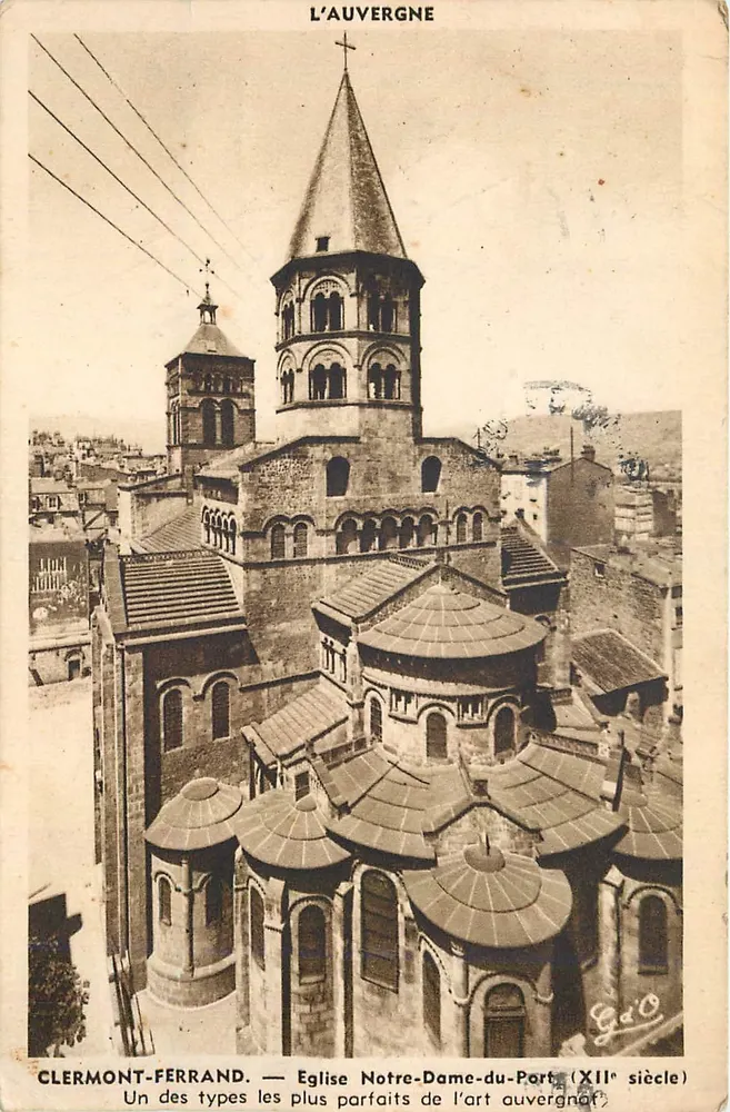 Clermont-Ferrand — Église Notre-Dame-du-Port (XIIe siècle) — Ga'O - Recto
