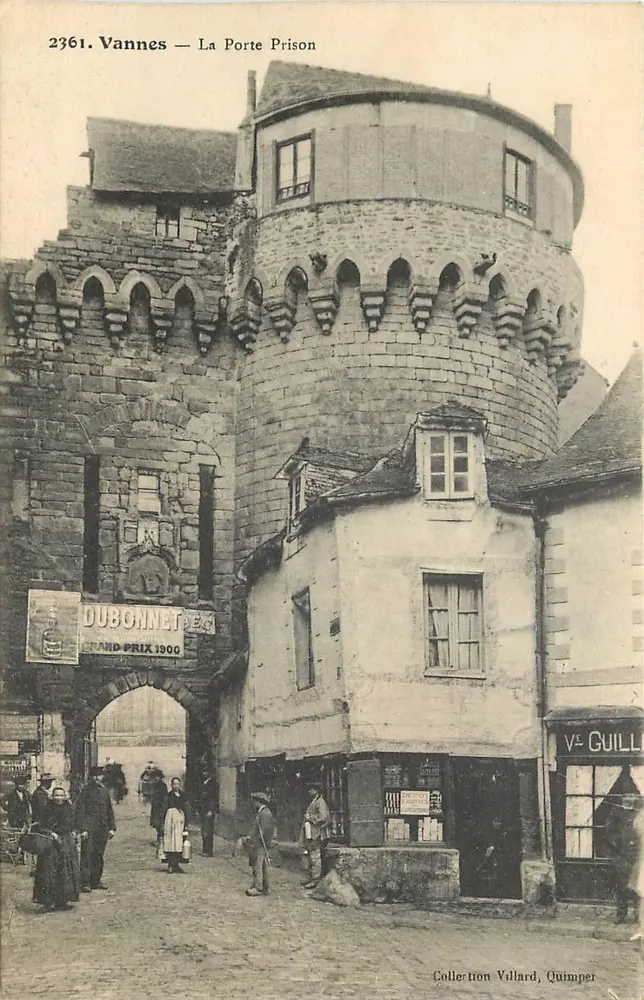 Vannes — A Porta da Prisão — Coleção Villard, Quimper - Frente