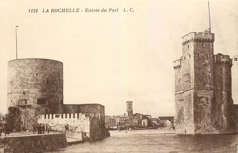 La Rochelle - Entrada do Porto — L.C. — n° 1132 - Frente