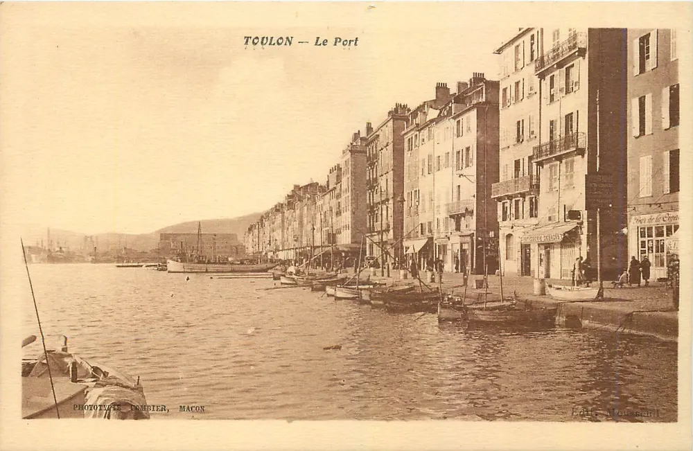 Toulon — El Puerto — Fotógrafo Pombier, Macon - Anverso