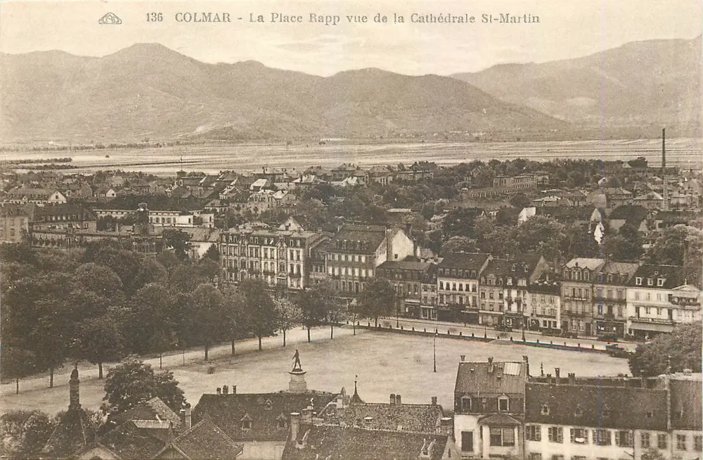 Colmar - Ansicht der Place Rapp von der Kathedrale St-Martin — Seriennummer 136 - Vorderseite
