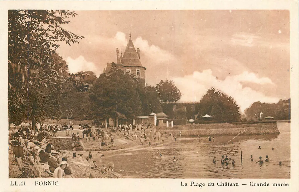 Pornic — A Praia do Castelo — Maré alta — LL.41 - Frente