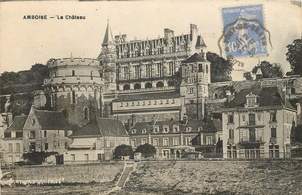 Amboise — O Castelo — Editor P. C. T. - Frente