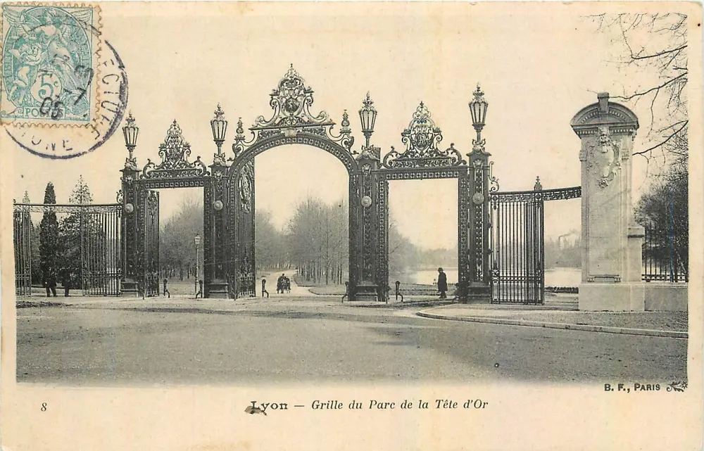 Lyon — Grille du Parc de la Tête d'Or — B.F., Paris, n°8 - Recto