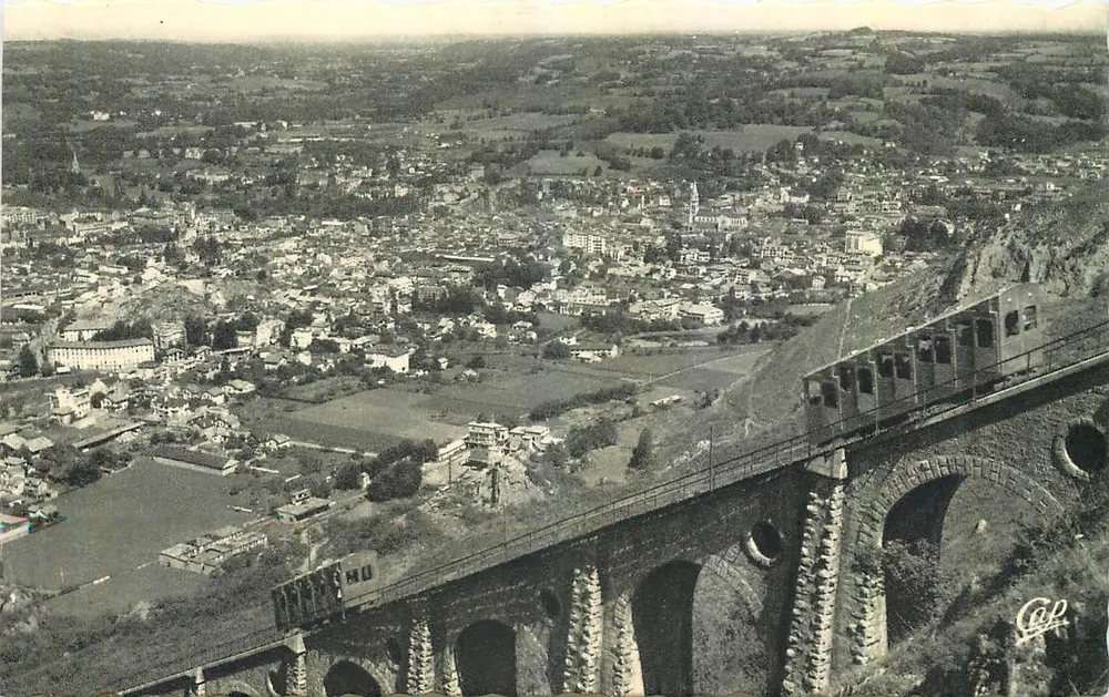Lourdes — Vista geral de Lourdes — Edição especial « Pic du Jer » - Frente