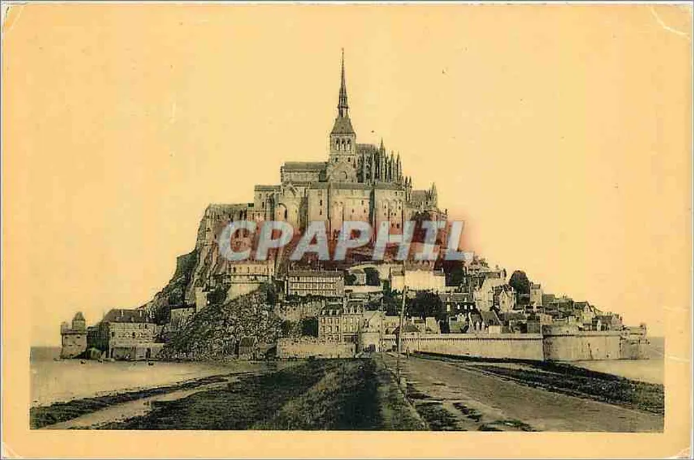 Mont Saint-Michel — Vue générale face sud — Édition des Monuments Historiques, Paris - Recto