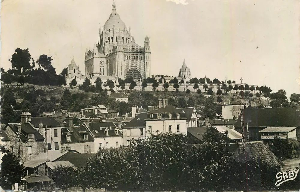 A Basílica de Lisieux — Editor Saby — N°8 - Frente