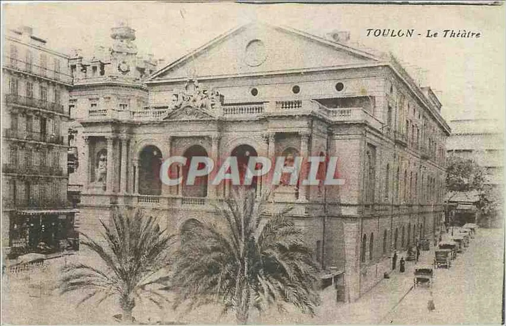 Toulon - O Teatro — vista do edifício clássico com palmeiras e carros da época - Frente