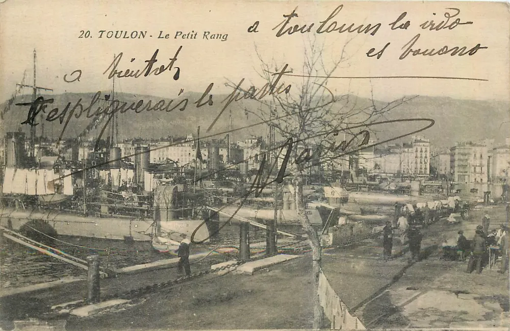 Toulon - O Pequeno Rang — vista do porto com navios — editor C. C. T. (n° 20) - Frente