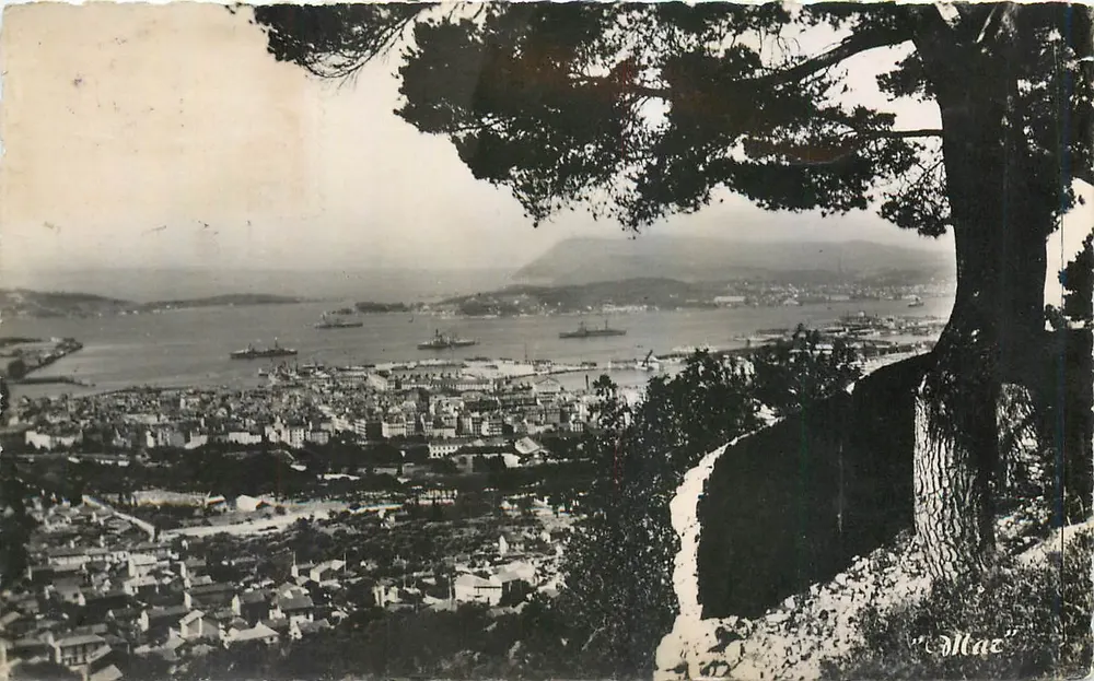 Algemene uitzicht van Toulon-sur-Mer — De Côte d'Azur — uitgever Br. le Giniez, n° 1220 - Voorkant
