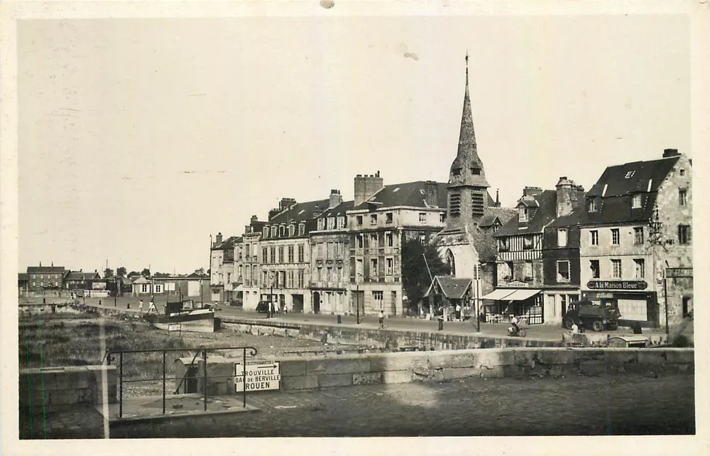 Rouville-sur-Mer — Vista do cais e da igreja — Éditions VOGUE - Frente