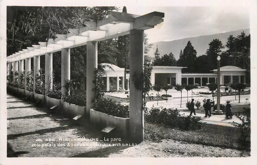 Aix-les-Bains — O parque e o palácio das Fontes Patriaux — arq. D.P.L.G. - Frente