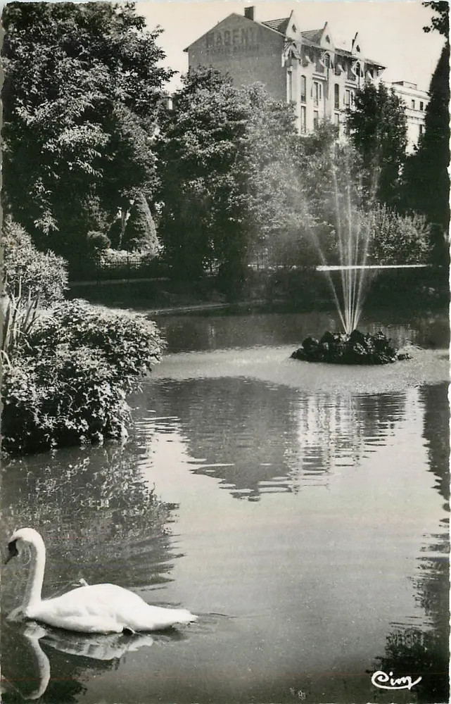 Bassin de los Cisnes — Vichy (Allier) — Cim - Anverso