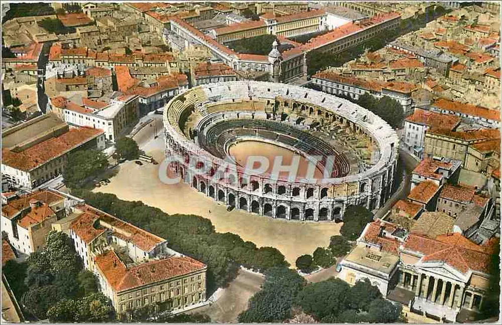 Nîmes (Gard) — As Arênes — Vista aérea — Éditions ROHFRITSCH - Frente