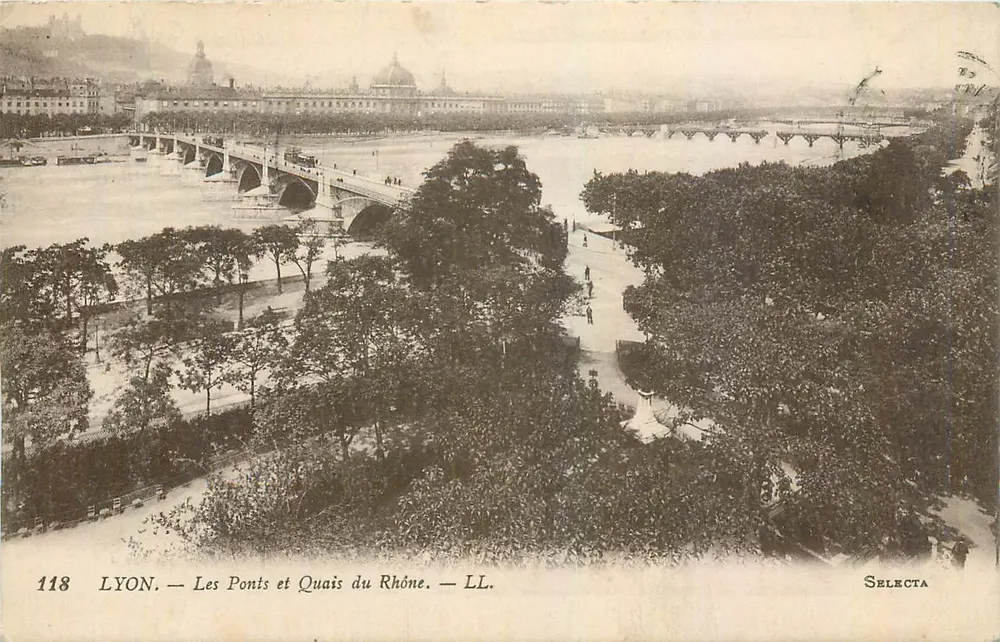 LYON. — Los Puentes y Muelles del Ródano. — LL. — Selecta - Anverso