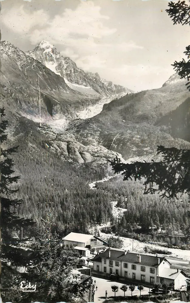 Argentière (Haute-Savoie) — la gare, le glacier et le Chardonnets — Éditions EDY - Recto