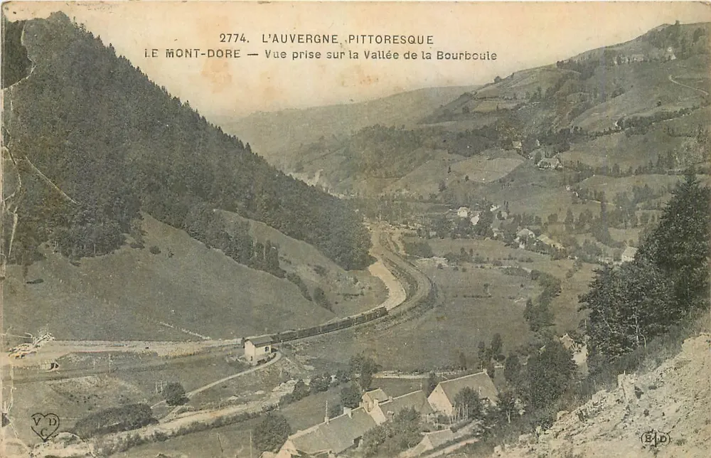 Le Mont-Dore — Vue prise sur la Vallée de la Bourboule — L'Auvergne pittoresque - Recto