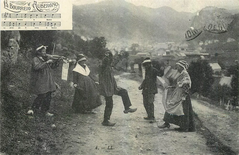 Bourrée auvergnate — folklor i tradycje — CARTES D'AUTREFOIS, nr 4. - LL. - Awers