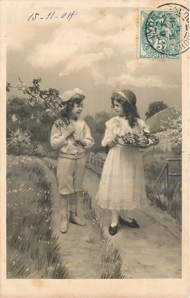 Dois crianças com flores — cena de jardim — editor não visível - Frente