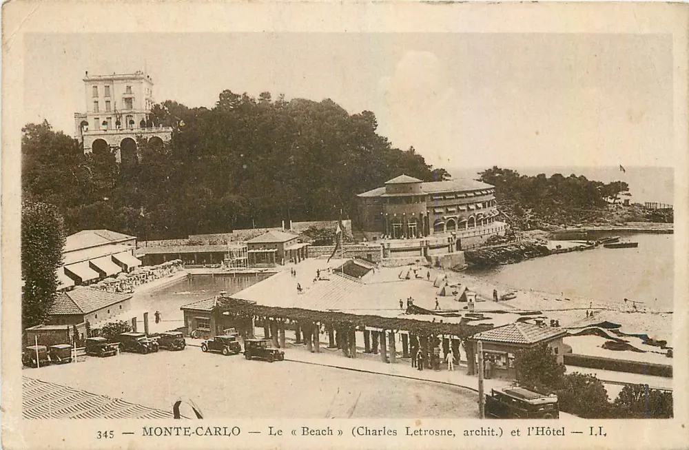 Monte-Carlo — Het « Beach » (Charles Letrosne, architect) en het Hotel — I.I. - Voorkant