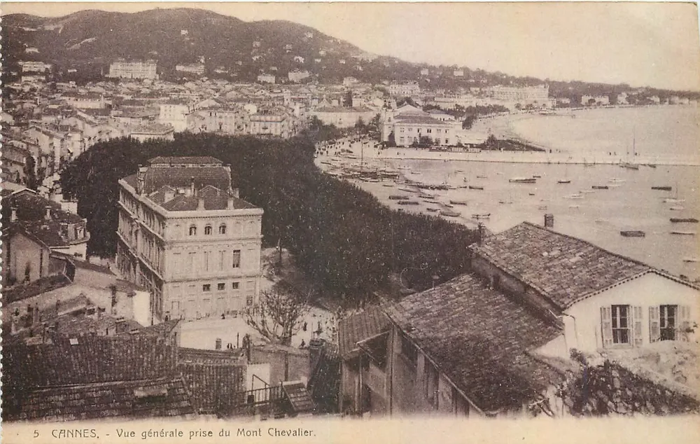 CANNES - Vue générale prise du Mont Chevalier — n°5 - Recto