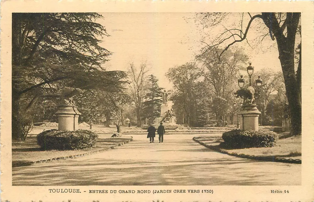 Toulouse - Entrée du Grand Rond (Jardin créé vers 1750) — Hélio 14 - Recto