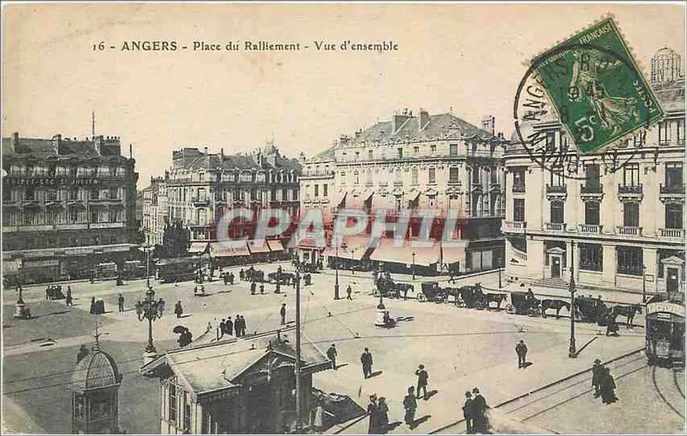 Angers - Place du Ralliement - Vista geral - Frente