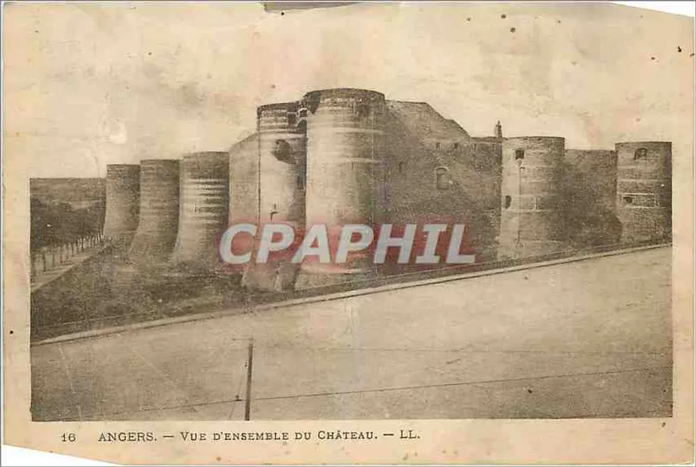 Angers — Visão geral do castelo — LL. n°16 - Frente