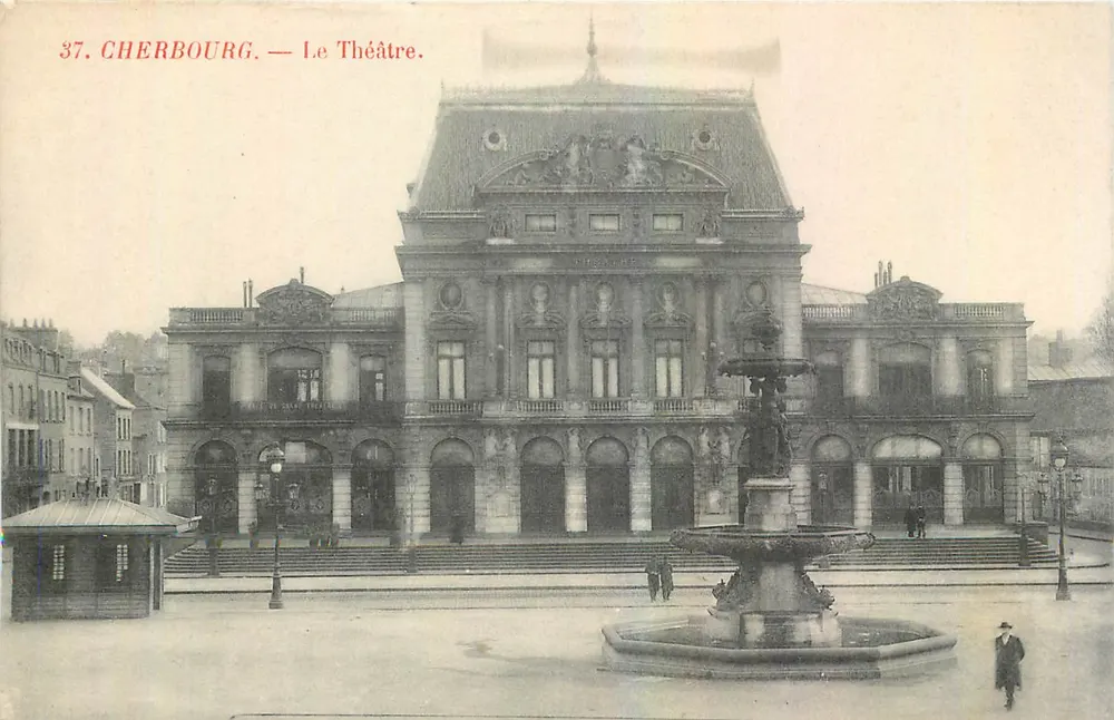 Cherbourg — A Vista do Teatro — n° 37 - Frente