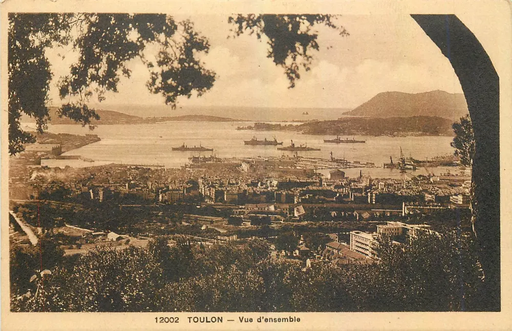 Toulon — Vista geral — Edições Adia Imp. Nice, n° 12002 - Frente