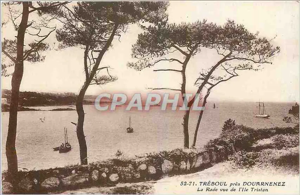 Tréboul in der Nähe von Douarnenez — Blick auf den Hafen von der Insel Tristan — J. Nozais, Verlag, 18, Avenue Carnot, Nîmes - Vorderseite