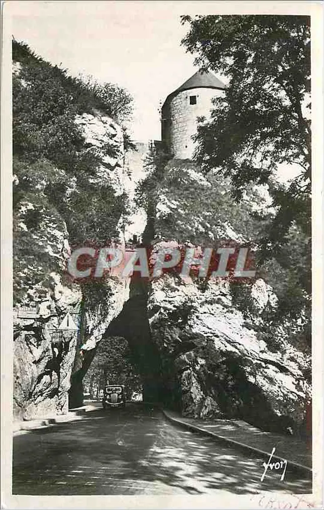 A Porta Cortada — Besançon (Doubs) — Les Éditions d'Art - Frente