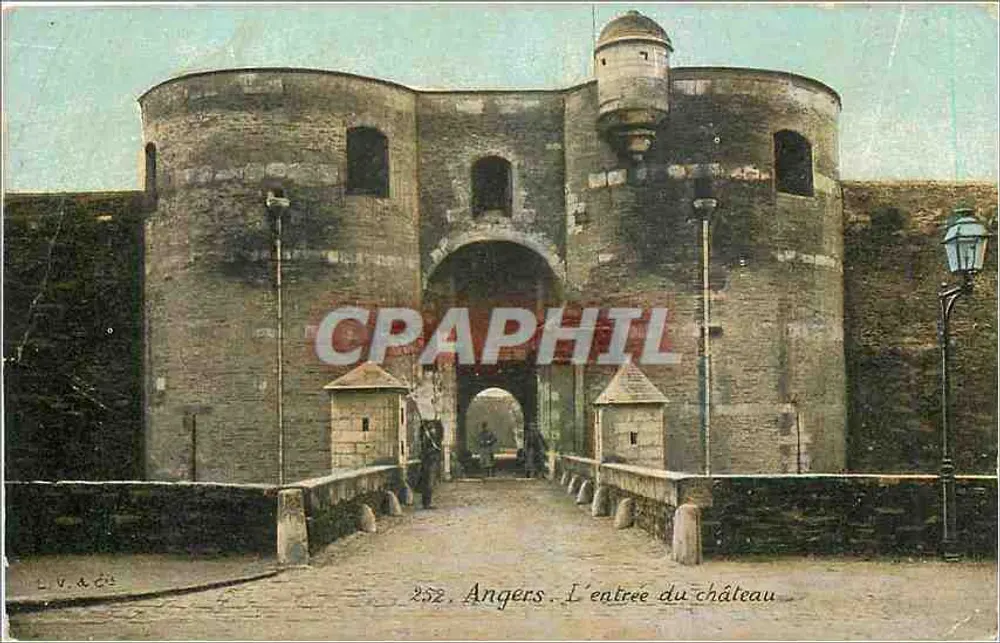 Angers - A entrada do castelo — L.V. & Cie, n° 252 - Frente