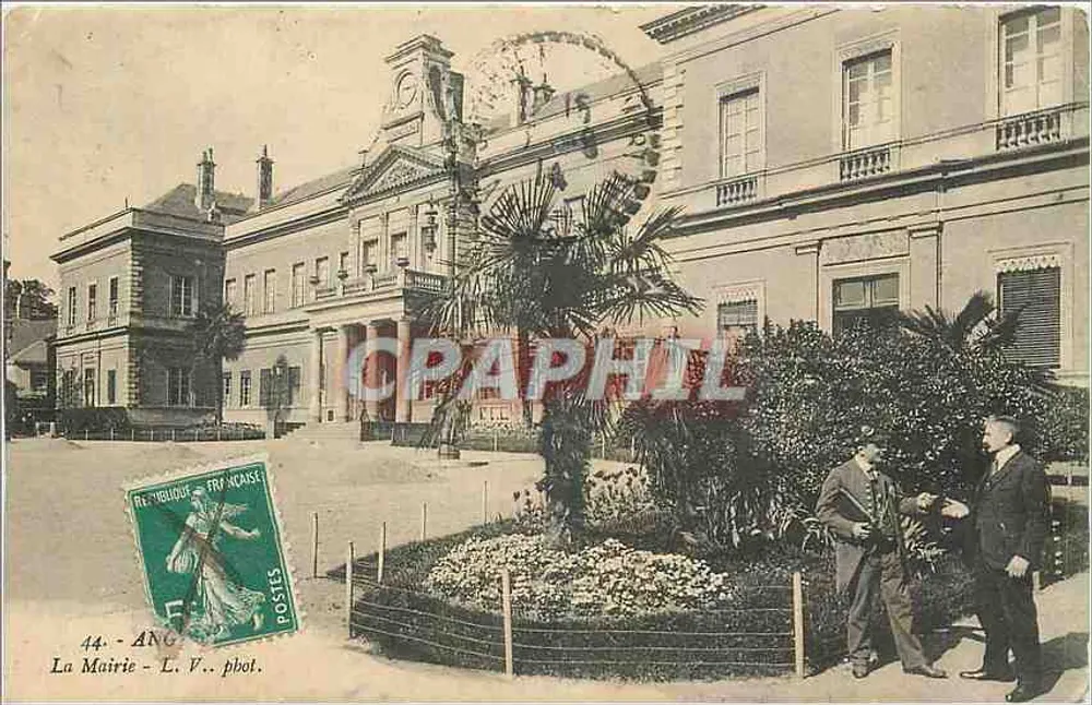 A Prefeitura - Angers — editor L. V. fot. n°44 - Frente