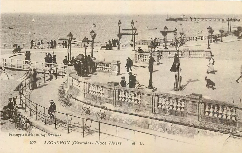 Arcachon (Gironde) - Plac Thiers — Phototypie Marcel Delbey, Bordeaux, n° 406 - Awers