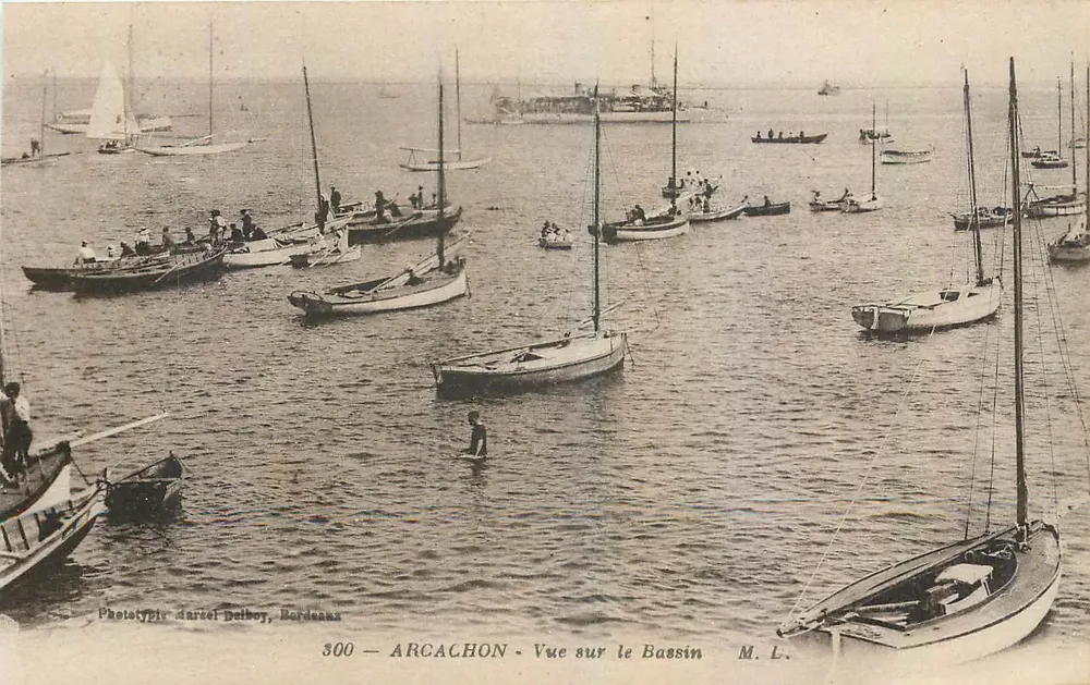 Arcachon — Vue sur le Bassin — Phototypie d'art. Delboy, Bordeaux, n°300 - Recto