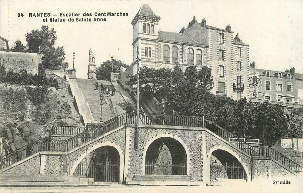 NANTES — Treppen der Hundert Stufen und Statue der Heiligen Anna — Verlag: 57e mille - Vorderseite