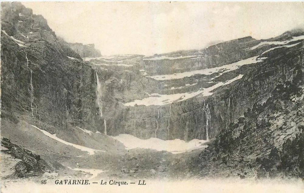 गावार्नी — ले सर्क — LL - आगे