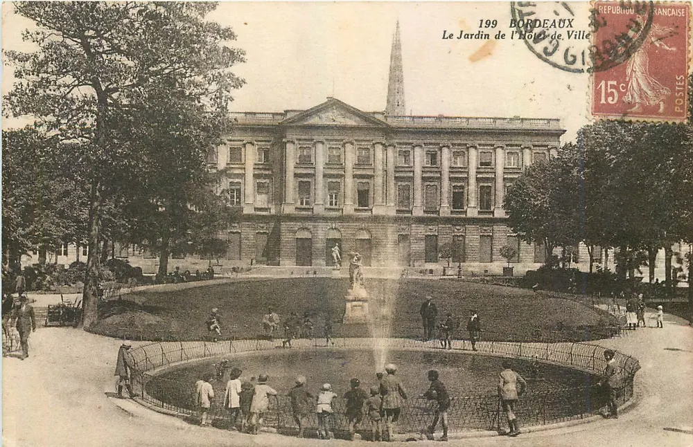 Bordeaux — Le Jardin de l'Hôtel de Ville — Bloc Frères, n°199 - Recto