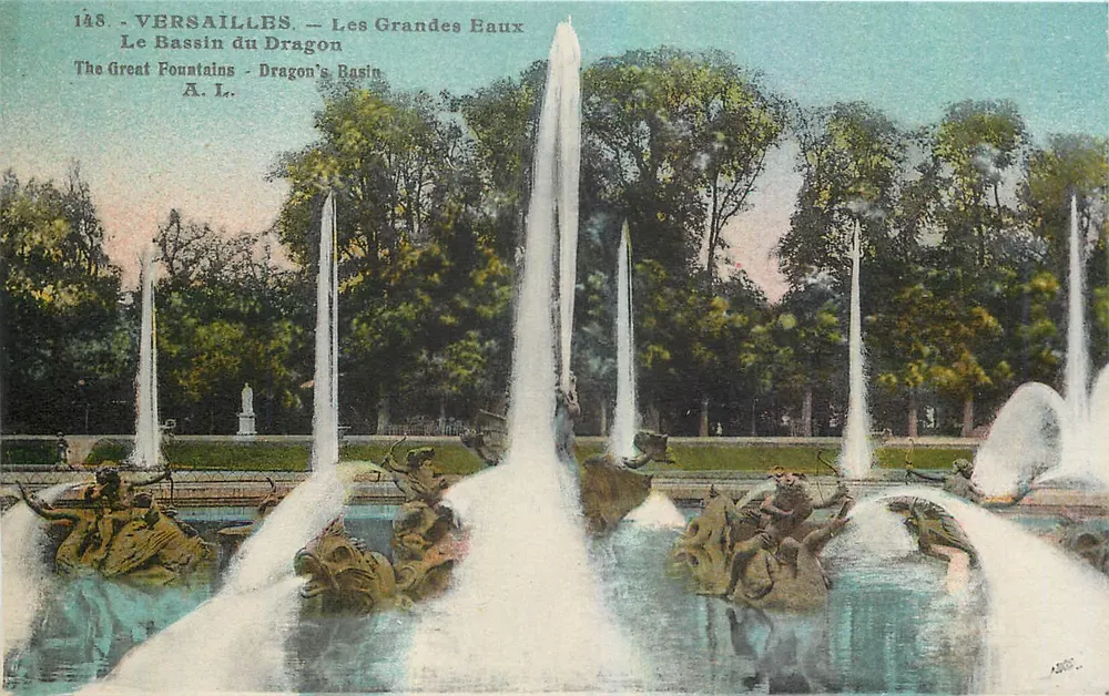 Versailles — Les Grandes Eaux - Le Bassin du Dragon — A. L. - Recto