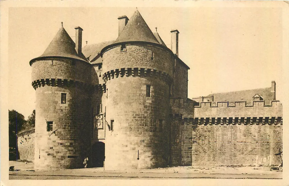 Guérande (Loire-Inf.) — Porte Saint-Michel — Les Éditions d'Art WEN, Paris - Recto